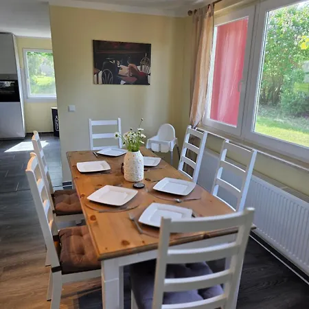 & Ruhe In Serrahn Nahe Am Tatil Evi Kuchelmiss
